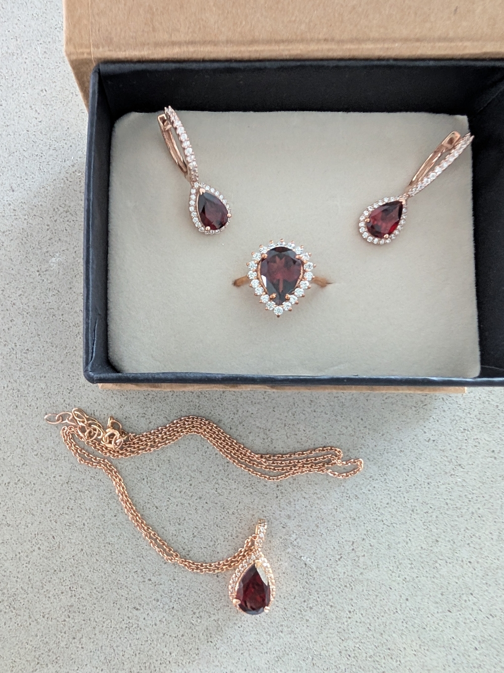 Rose Gold Garnet Teardrop Jewelry Set - Necklace, Earrings & Ring